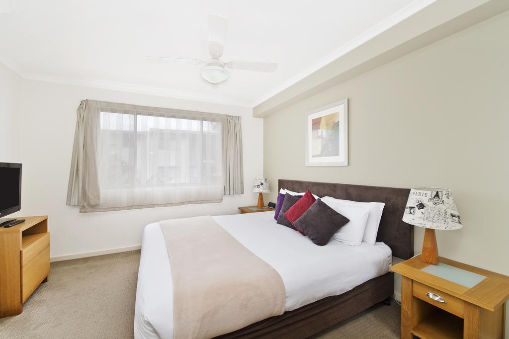 Beach Resort Apartment Порт-Маккуори Экстерьер фото